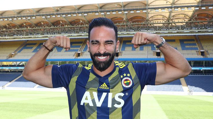 Fenerbahçe’de Adil Rami Şoku Yaşanıyor