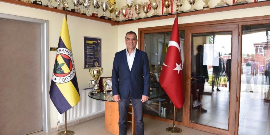 Fenerbahçe Futbol Akademisi’nde devir teslim töreni yapıldı