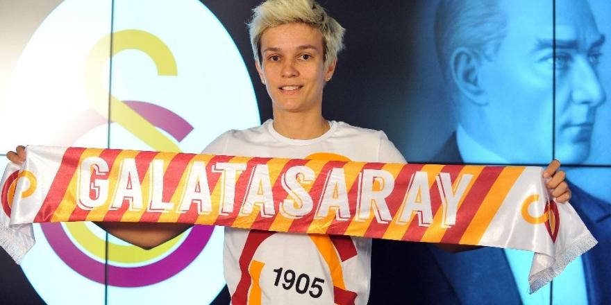 Işıl Alben, Galatasaray’dan ayrıldığını açıkladı