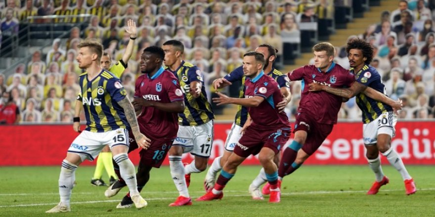 Fenerbahçe 23 yıl sonra evinde bordo-mavililere kaybetti