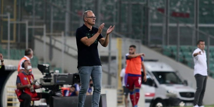 İrfan Buz: “Bursaspor olarak buralarda olmamamız gerekiyor”