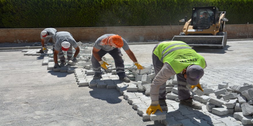 Efeler Belediyesi Kemer Mahallesi’ne yeni yol yaptı