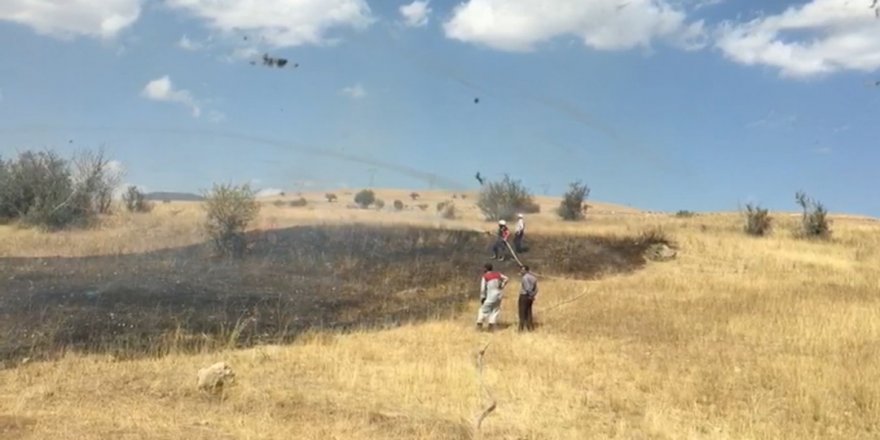 Hakkari Yüksekova' arazide yangın çıktı