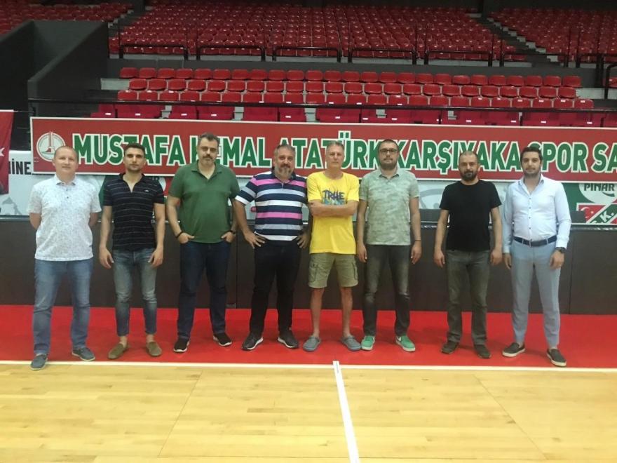 Karşıyaka Voleybol’da ayrılık